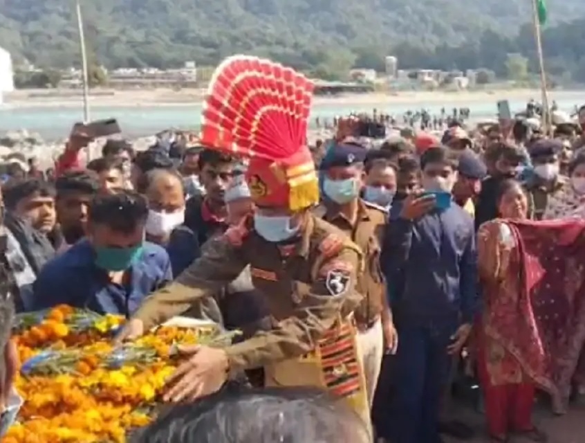 martyr rakesh dobhal consigned into flames attained martyrdom in baramulla